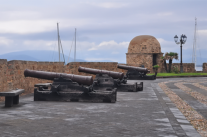 Alghero canons