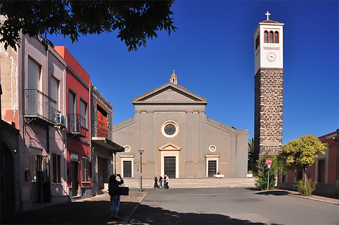 Cabras eglise