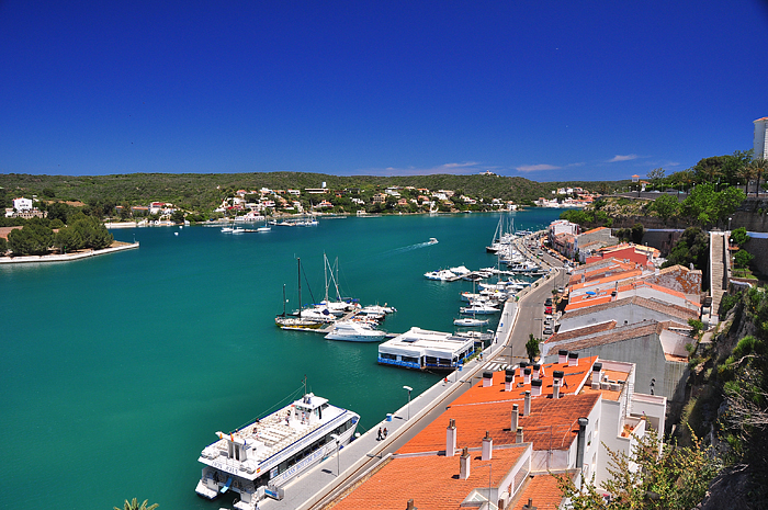 Mahon port