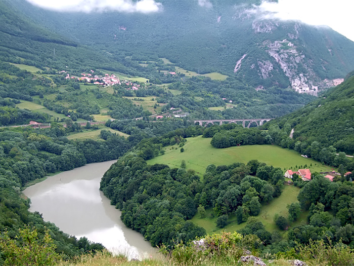 Rhone depuis Leaz