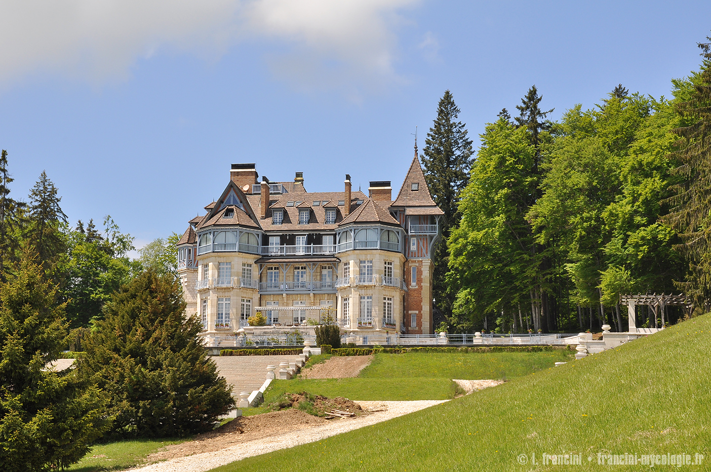 Chateau des Avenieres