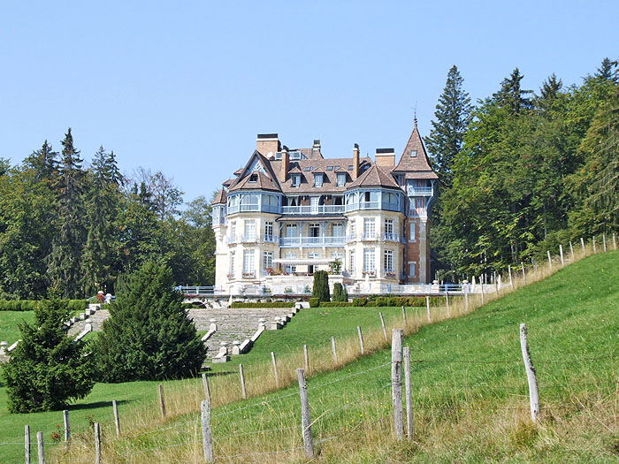 Chateau_Avenieres